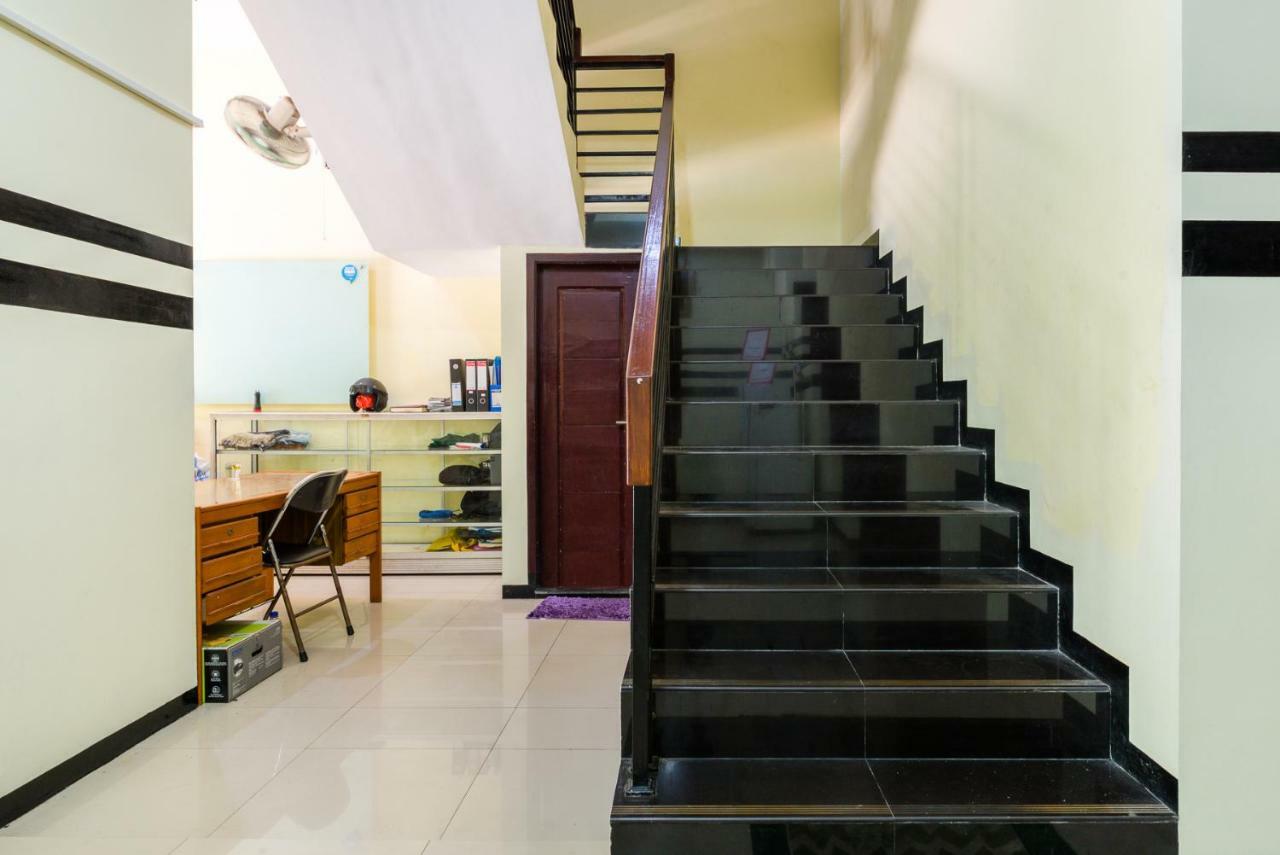 Reddoorz Near Parangtritis Beach Exterior photo