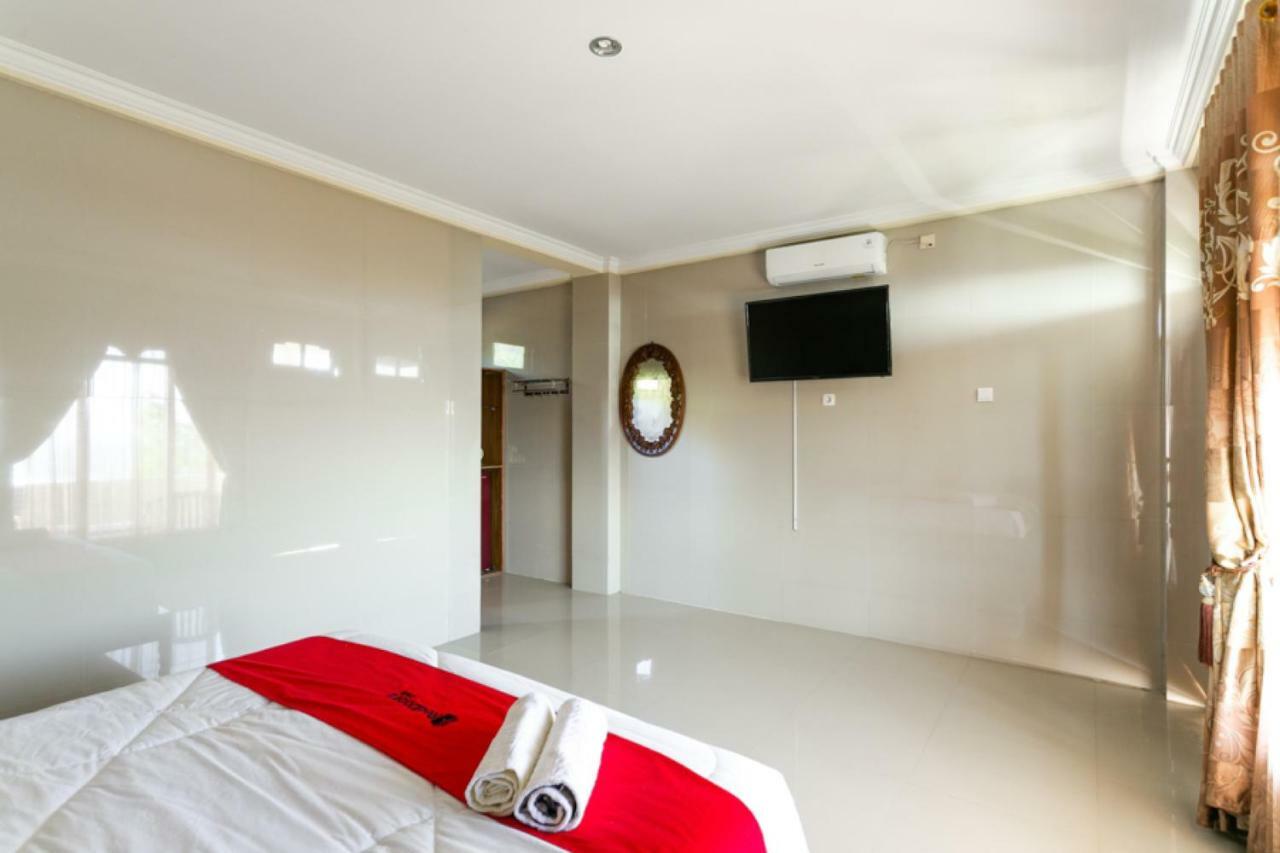 Reddoorz Near Parangtritis Beach Exterior photo