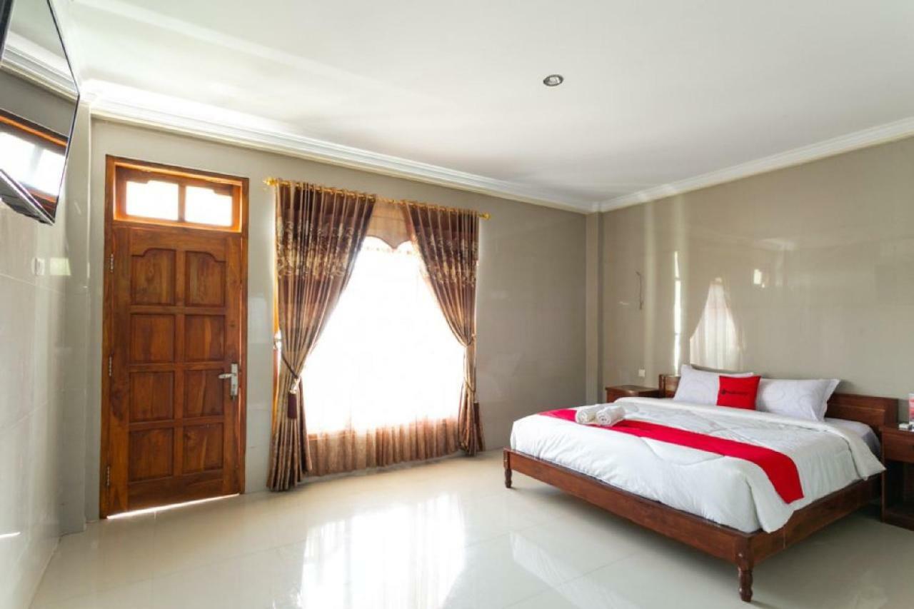 Reddoorz Near Parangtritis Beach Exterior photo